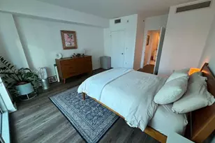 55 SE 6th St, Miami, FL 33131 - Photo 20