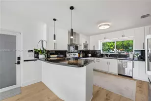 930 Stillwater Dr, Miami Beach, FL 33141 - Photo 8