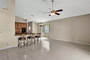 8269 NW 40th Ct, Coral Springs, FL 33065 - Photo 8