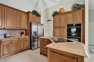 8269 NW 40th Ct, Coral Springs, FL 33065 - Photo 10