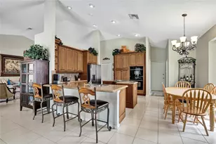 8269 NW 40th Ct, Coral Springs, FL 33065 - Photo 10