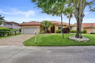 8269 NW 40th Ct, Coral Springs, FL 33065 - Photo 1