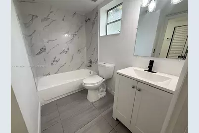 12215 W Dixie Hwy #107, North Miami, FL 33161 - Photo 10
