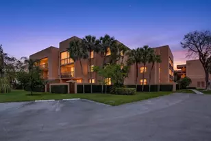 10975 SW 107th St, Miami, FL 33176 - Photo 1