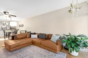 1411 W Fairway Rd, Pembroke Pines, FL 33026 - Photo 10