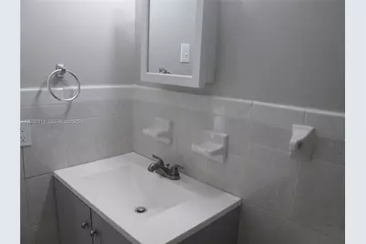 2250 NE 66th St #1521, Fort Lauderdale, FL 33308 - Photo 12