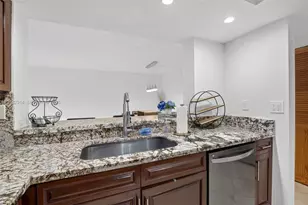 1911 Sabal Palm Dr, Davie, FL 33324 - Photo 14