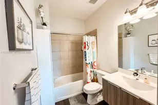 10455 NW 82nd St, Doral, FL 33178 - Photo 18