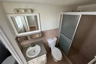 2008 Jackson St, Hollywood, FL 33020 - Photo 8