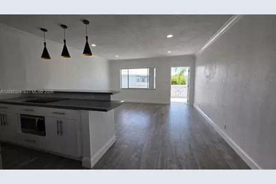 2170 NE 51st Court #C26, Fort Lauderdale, FL 33308 - Photo 2