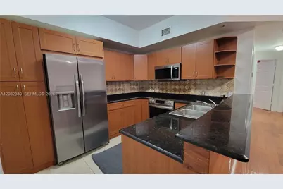 8430 SW 8th St #307B, Miami, FL 33144 - Photo 2