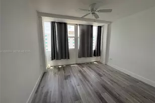7545 E Treasure Dr, North Bay Village, FL 33141 - Photo 36