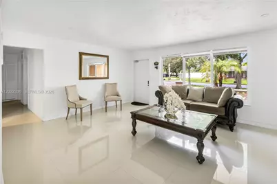 1701 NW 106th Ave, Pembroke Pines, FL 33026 - Photo 28