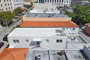 350 Minorca Ave, Coral Gables, FL 33134 - Photo 16