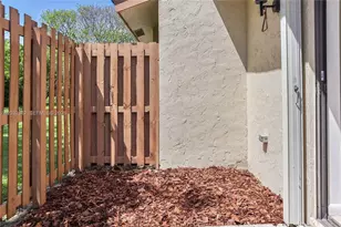 11521 SW 109th Rd, Miami, FL 33176 - Photo 16