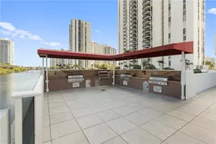 3675 N Country Club Dr, Aventura, FL 33180 - Photo 24