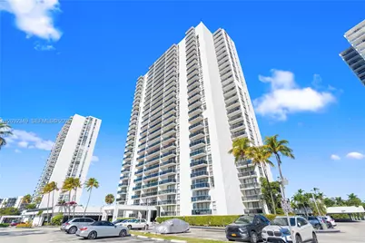 3675 N Country Club Dr #2201, Aventura, FL 33180 - Photo 48