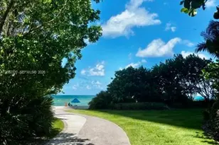 500 Bayview Dr, Sunny Isles Beach, FL 33160 - Photo 38