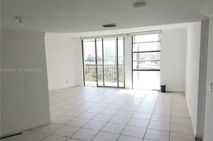 3475 N Country Club Dr, Aventura, FL 33180 - Photo 2