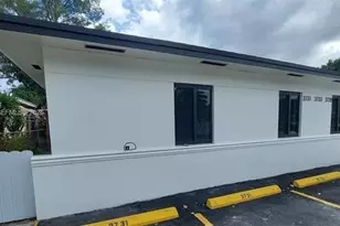 3735 NW 21st Ct, Miami, FL 33142 - Photo 12