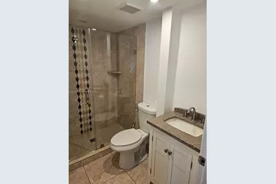 9890 NW 80th Pl #2122, Hialeah Gardens, FL 33016 - Photo 12