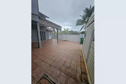9890 NW 80th Pl #2122, Hialeah Gardens, FL 33016 - Photo 6