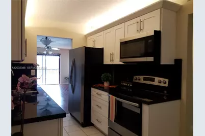 9982 Nob Hill Ct #9982, Sunrise, FL 33351 - Photo 6