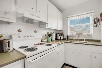 5300 Washington St #O224, Hollywood, FL 33021 - Photo 10