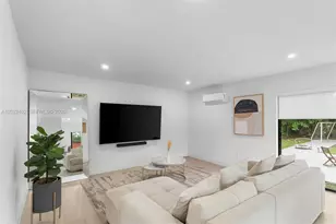151 NW 146th St, Miami, FL 33168 - Photo 10