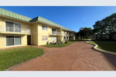 505 NW 177th St #121, Miami Gardens, FL 33169 - Photo 1