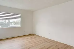5501 NW 7th St, Miami, FL 33126 - Photo 12