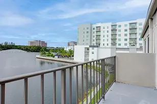 5501 NW 7th St, Miami, FL 33126 - Photo 14