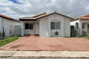2834 W 75th Terrace, Hialeah, FL 33018 - Photo 2