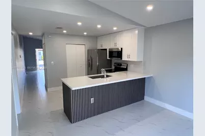 2834 W 75th Ter, Hialeah, FL 33018 - Photo 1