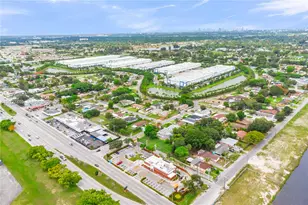 2600 NW 108th St, Miami, FL 33167 - Photo 44