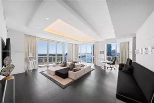 50 South Pointe Dr, Miami Beach, FL 33139 - Photo 1