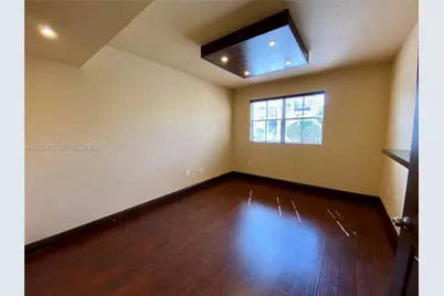 8800 NW 107th Ct #110, Doral, FL 33178 - Photo 16