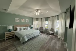 389 NE Surfside Ave, Port Saint Lucie, FL 34983 - Photo 12