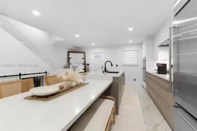 2115 NE 123rd St, North Miami, FL 33181 - Photo 26