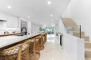 2115 NE 123rd St, North Miami, FL 33181 - Photo 10