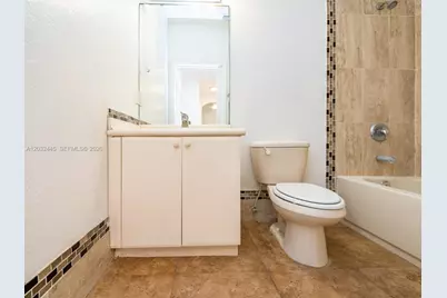 1663 SE 27th Dr #108, Homestead, FL 33035 - Photo 22