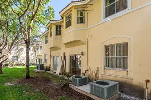 1663 SE 27th Dr, Homestead, FL 33035 - Photo 28