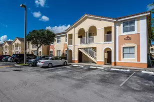 1663 SE 27th Dr, Homestead, FL 33035 - Photo 2