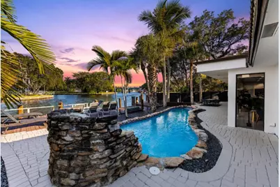 1030 SW 14th Ter, Fort Lauderdale, FL 33312 - Photo 6