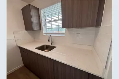 6661 SW 18th St #206, Pembroke Pines, FL 33023 - Photo 4