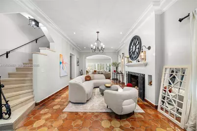 5621 Alton Rd, Miami Beach, FL 33140 - Photo 10