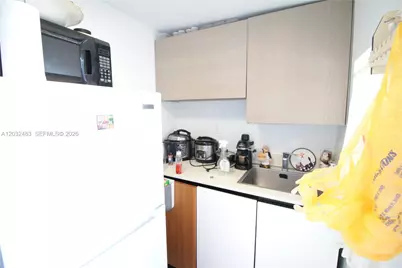359 E 12th St, Hialeah, FL 33010 - Photo 56
