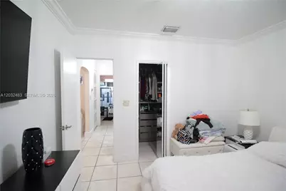 359 E 12th St, Hialeah, FL 33010 - Photo 40