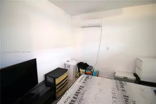 359 E 12th St, Hialeah, FL 33010 - Photo 50