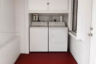 14215 NE 9th Ave, North Miami, FL 33161 - Photo 24